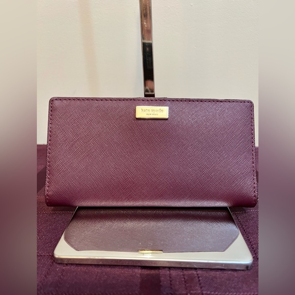 kate spade Handbags - NWOT Kate Spade, Stacy Laurel Way Bifold Wallet